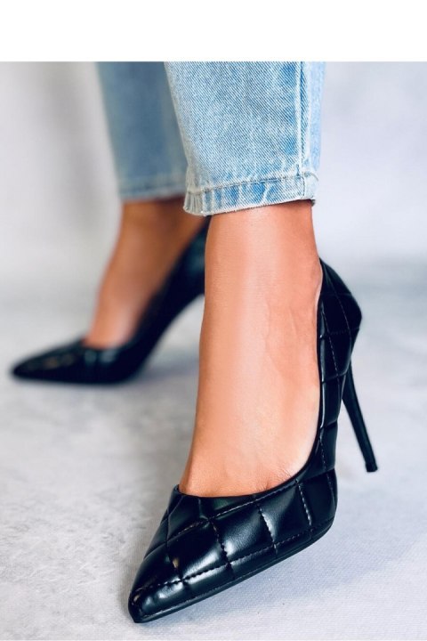 Czółenka na szpilce pikowane RAQUEL BLACK - Inello Czółenka na szpilce pikowane RAQUEL BLACK - Inello