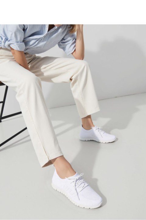 Damskie Buty Sportowe VELVIO ? White - Inello Damskie Buty Sportowe VELVIO ? White - Inello