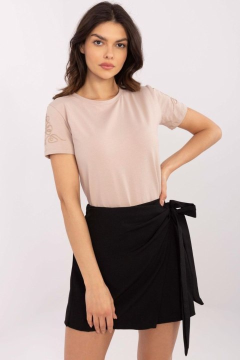 Tshirt Damski Model RV-TS-A518.39 Beige - Relevance Tshirt Damski Model RV-TS-A518.39 Beige - Relevance