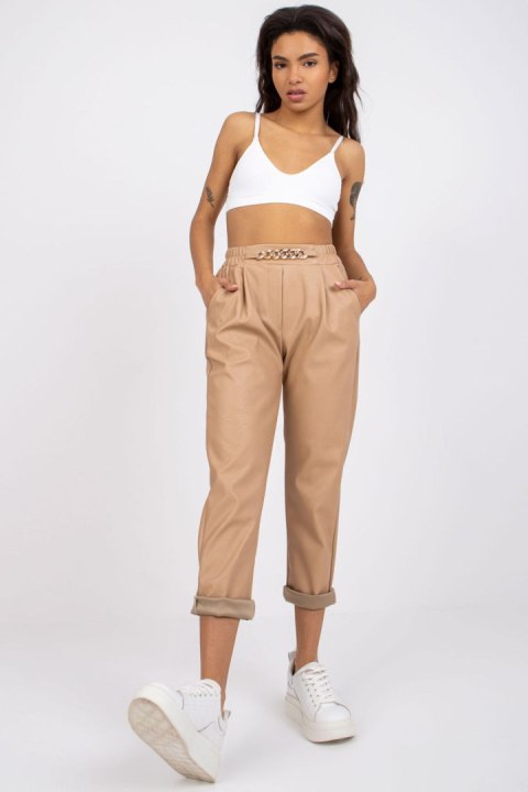Spodnie Damskie Model DHJ-SP-5058.35P Beige - Italy Moda Spodnie Damskie Model DHJ-SP-5058.35P Beige - Italy Moda