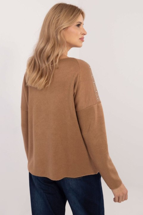 Sweter Damski Model DHJ-SW-17690.21 Camel - Italy Moda Sweter Damski Model DHJ-SW-17690.21 Camel - Italy Moda