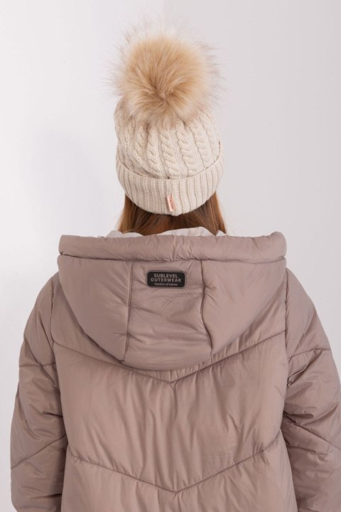 Czapka Damska Model JK-CZ-10.51 Beige - Rue Paris Czapka Damska Model JK-CZ-10.51 Beige - Rue Paris
