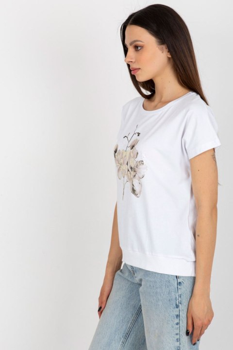 Bluzka Model RV-BZ-8949.18 White - Rue Paris Bluzka Model RV-BZ-8949.18 White - Rue Paris