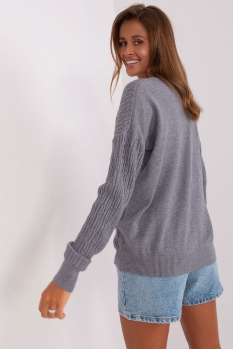 Sweter Damski Model AT-SW-2338.14P Dark Grey - AT Sweter Damski Model AT-SW-2338.14P Dark Grey - AT