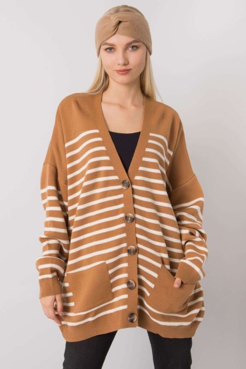 Sweter Kardigan Model FE-SW-3346.56P Camel - Fame Sweter Kardigan Model FE-SW-3346.56P Camel - Fame