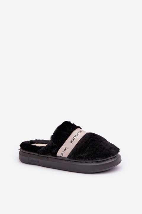 Kapcie Model Savalithea FA-198 Black - Step in style Kapcie Model Savalithea FA-198 Black - Step in style