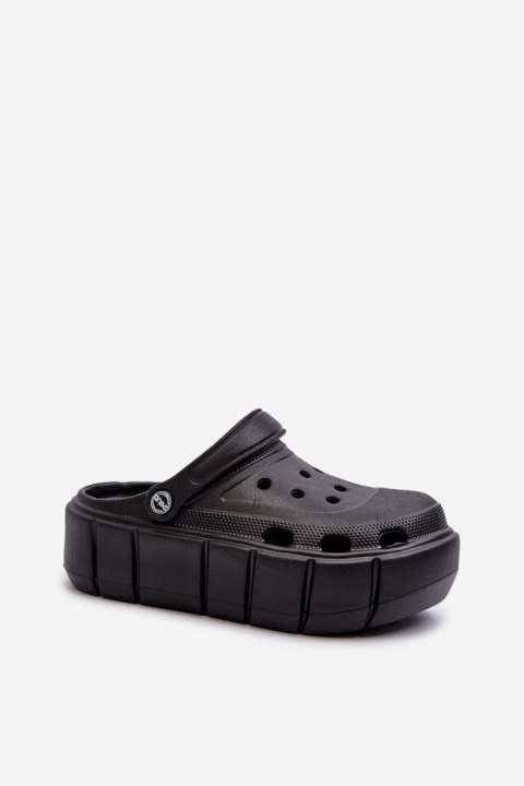 Sandał Klapki Model Itubia 24SD19-7561 Black - Step in style Sandał Klapki Model Itubia 24SD19-7561 Black - Step in style