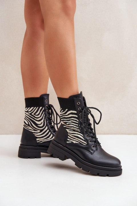 Workery Model Raviri LQ-5 Black - Step in style Workery Model Raviri LQ-5 Black - Step in style
