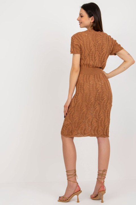 Sukienka Model BA-SK-0506.20P Light Brown - Badu Sukienka Model BA-SK-0506.20P Light Brown - Badu