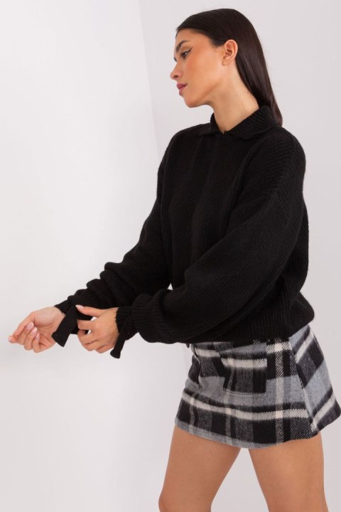 Sweter Damski Model BA-SW-0305.03P Black - Badu Sweter Damski Model BA-SW-0305.03P Black - Badu