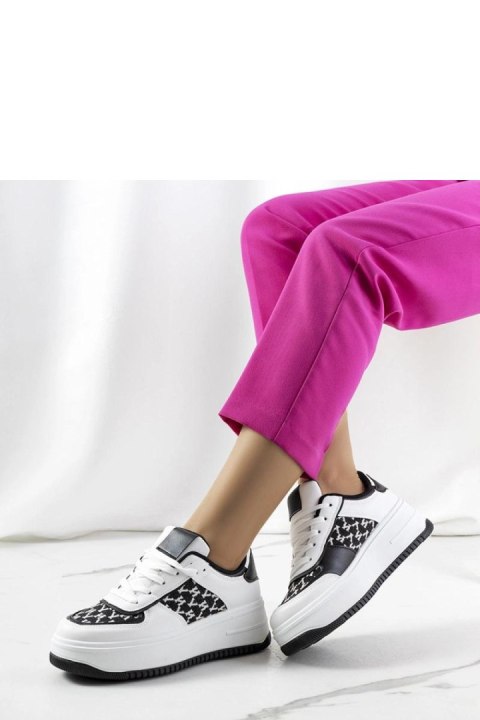Białe sneakersy na wysokiej podeszwie Valpara - Solea Białe sneakersy na wysokiej podeszwie Valpara - Solea