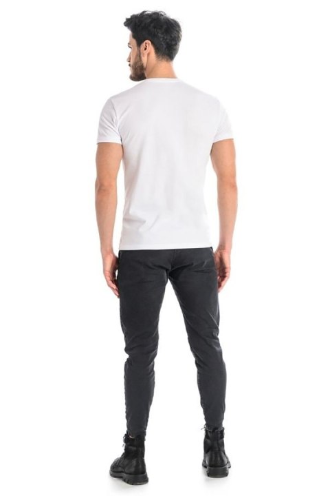 T-shirt Męski Model Dany V 1503 White - Teyli T-shirt Męski Model Dany V 1503 White - Teyli