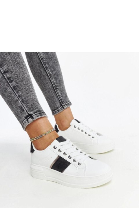 Biało-czarne sneakersy na grubszej podeszwie Finestra - Solea Biało-czarne sneakersy na grubszej podeszwie Finestra - Solea