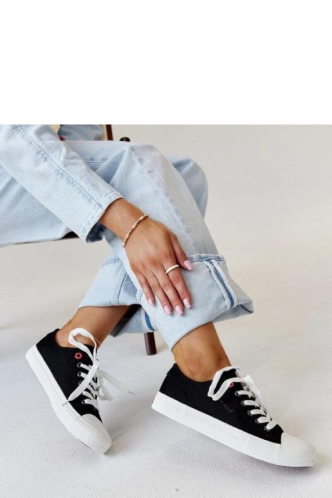 Czarne materiałowe damskie trampki CROSS JEANS - Solea Czarne materiałowe damskie trampki CROSS JEANS - Solea