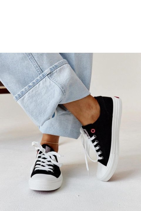 Czarne materiałowe damskie trampki CROSS JEANS - Solea Czarne materiałowe damskie trampki CROSS JEANS - Solea