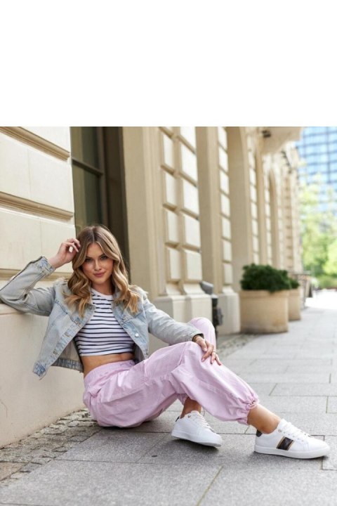 Białe sneakersy z ozdobnym paskiem Grada - Solea Białe sneakersy z ozdobnym paskiem Grada - Solea