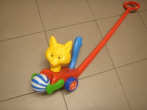 Pchacz LIS Z PIŁKĄ 34068 Pchacz LIS Z PIŁKĄ 34068