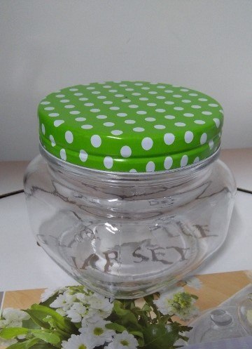 Słoik z zakrętką 500ml Słoik z zakrętką 500ml