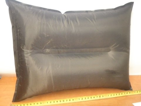 Poduszka dmuchana czarna 8254 Poduszka dmuchana czarna 8254