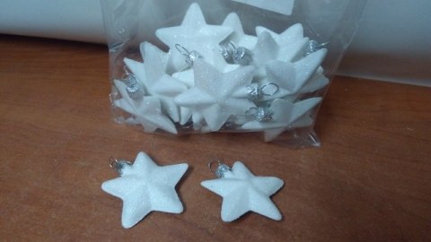 Zawieszka gwiazdka 5cm płaska 20szt. | 541 Zawieszka gwiazdka 5cm płaska 20szt. | 541
