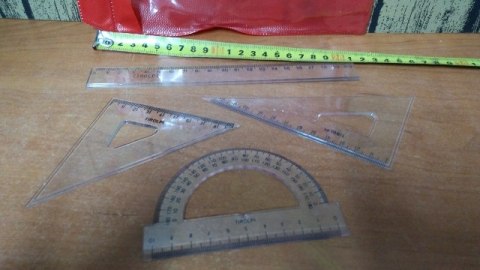 Zestaw szkolny geometryczny 2 trwała skala Zestaw szkolny geometryczny 2 trwała skala