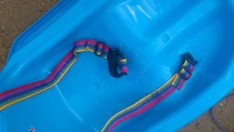 Sanki plastikowe mini Sanki plastikowe mini
