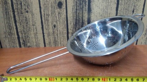 Durszlak nierdzewny 22cm Durszlak nierdzewny 22cm