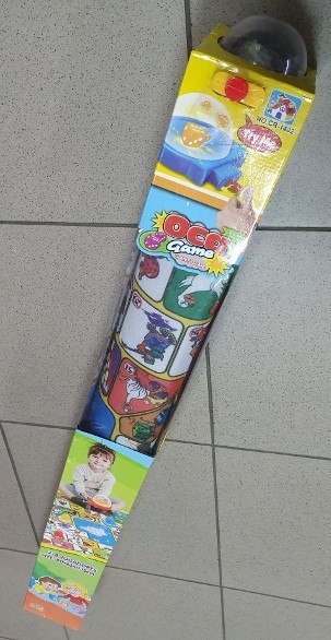 Mata podłogowa do gry 80x65cm + kostki +pionki Mata podłogowa do gry 80x65cm + kostki +pionki