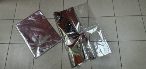 Rękaw foliowy z lustrem do kwiatów 40x60 cm - 50szt. Rękaw foliowy z lustrem do kwiatów 40x60 cm - 50szt.