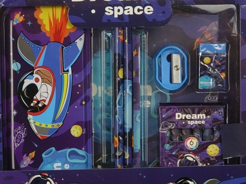 Zestaw szkolny na blistrze DREAM SPACE Zestaw szkolny na blistrze DREAM SPACE