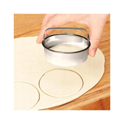 Wykrawacz wycinak do ciasta pierogów forma do smażenia jaj okrągła 10 cm Wykrawacz wycinak do ciasta pierogów forma do smażenia jaj okrągła 10 cm