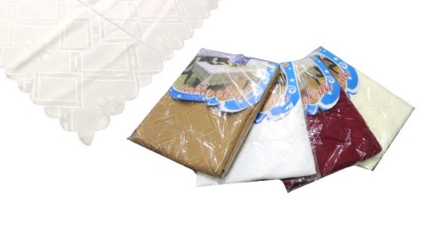 Obrus plamoodporny ROMBY 140 x 110 cm mix kolor SN54981 Obrus plamoodporny ROMBY 140 x 110 cm mix kolor SN54981