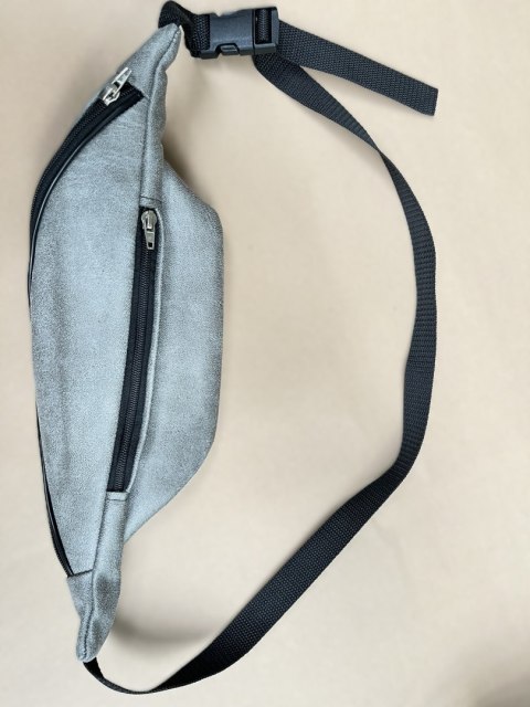 Saszetka nerka 40cm 4,1 srebrna Saszetka nerka 40cm 4,1 srebrna