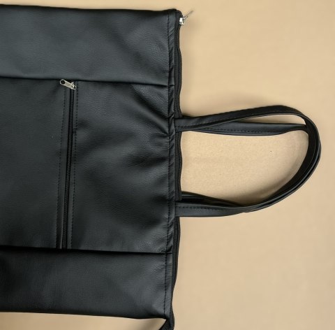 Torba czarna 14,5cm z zamkiem i kieszonką 3.4 Torba czarna 14,5cm z zamkiem i kieszonką 3.4