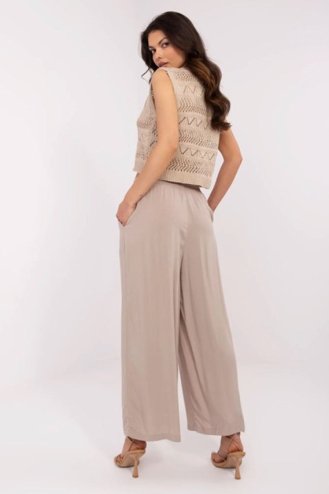 Spodnie Damskie Model D73761M62237B Dark Beige - Sublevel Spodnie Damskie Model D73761M62237B Dark Beige - Sublevel