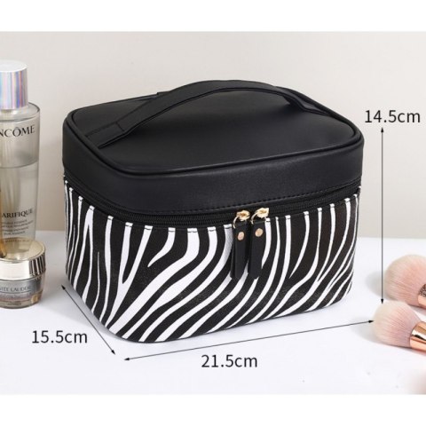 Kosmetyczka rozkładana czarna wzór zebra kuferek KS48 Kosmetyczka rozkładana czarna wzór zebra kuferek KS48