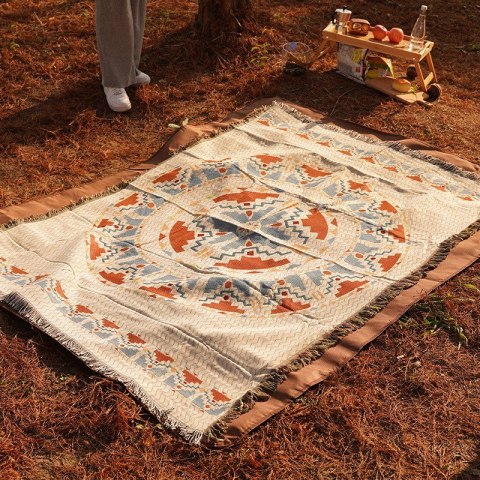 Koc BOHO pleciony, narzuta dwustronny frędzle 130x180cm KOC15WZ3 Koc BOHO pleciony, narzuta dwustronny frędzle 130x180cm KOC15WZ3