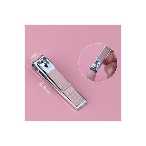 Zestaw akcesoriów do manicure w etui różowa świnka 7w1 AK07 Zestaw akcesoriów do manicure w etui różowa świnka 7w1 AK07
