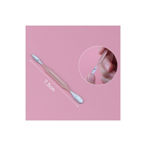 Zestaw akcesoriów do manicure w etui różowa świnka 7w1 AK07 Zestaw akcesoriów do manicure w etui różowa świnka 7w1 AK07