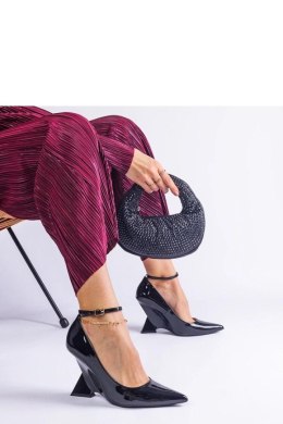 Czółenka Model Florianda E400 Black - PRIMO