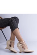 Czółenka Model Vizario E30062 Beige - PRIMO