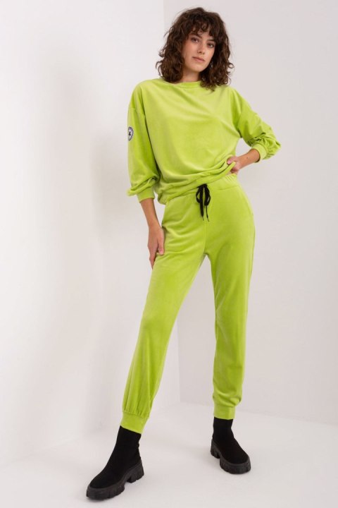 Spodnie Komplet Model DHJ-KMPL-8328.86 Limonka - Italy Moda Spodnie Komplet Model DHJ-KMPL-8328.86 Limonka - Italy Moda