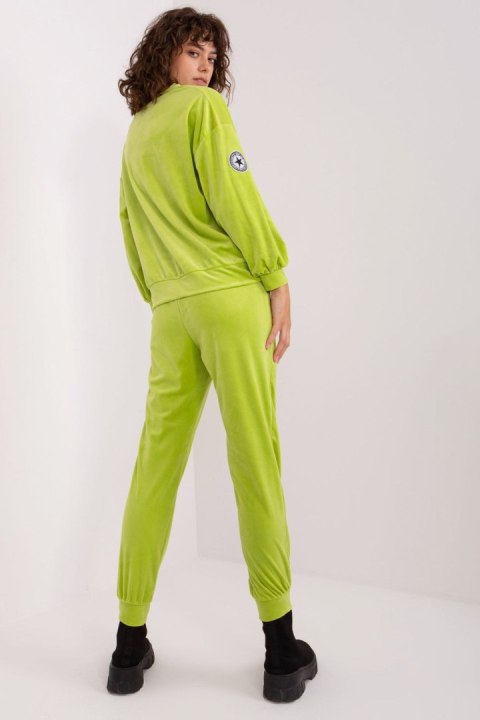 Spodnie Komplet Model DHJ-KMPL-8328.86 Limonka - Italy Moda Spodnie Komplet Model DHJ-KMPL-8328.86 Limonka - Italy Moda