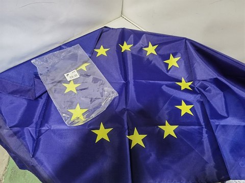 Flaga EU 90 x 60 cm na drzewiec Flaga EU 90 x 60 cm na drzewiec