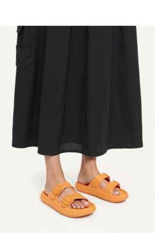 Sandał Klapki Model Leisure LS048TO-1 Orange - Inello