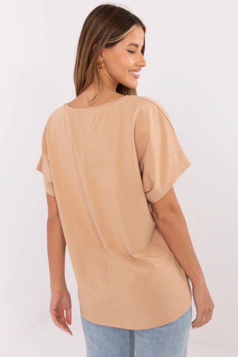 T-shirt Damski Model CLM-TS-0023.94 Camel - Factory Price T-shirt Damski Model CLM-TS-0023.94 Camel - Factory Price