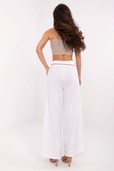 Spodnie Damskie ModelMO-SP-9806.66 White - Italy Moda Spodnie Damskie ModelMO-SP-9806.66 White - Italy Moda