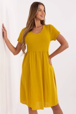 Sukienka Model DHJ-SK-25370.85 Dark Yellow - Italy Moda