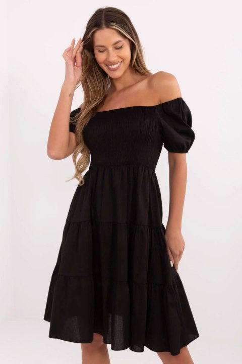 Sukienka Model MI-SK-A2561.89 Black - Italy Moda Sukienka Model MI-SK-A2561.89 Black - Italy Moda