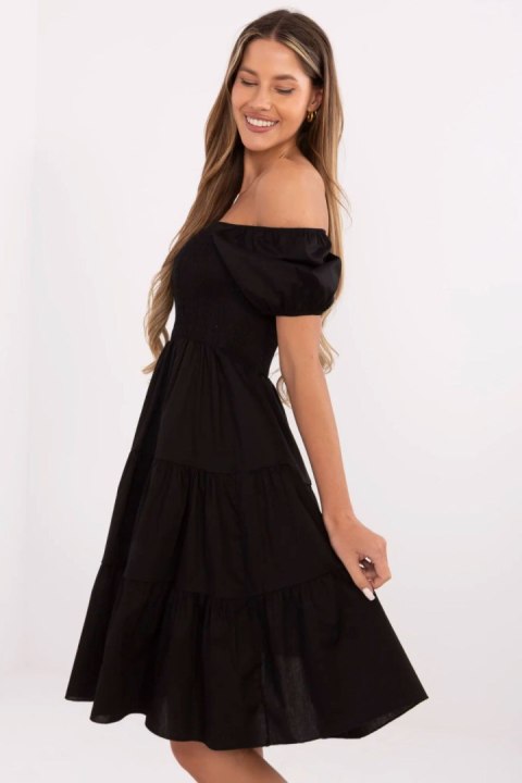 Sukienka Model MI-SK-A2561.89 Black - Italy Moda Sukienka Model MI-SK-A2561.89 Black - Italy Moda